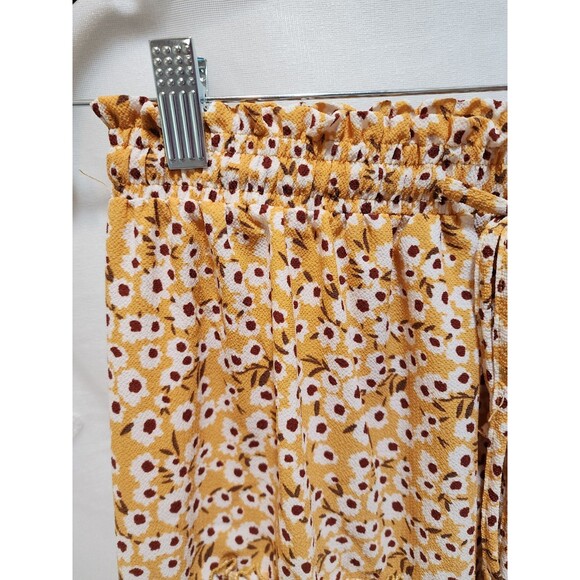 Womens Medium Yellow Mini Skirt Floral Tierd Ruffle Crinkle Smocked Cottage - Picture 3 of 15